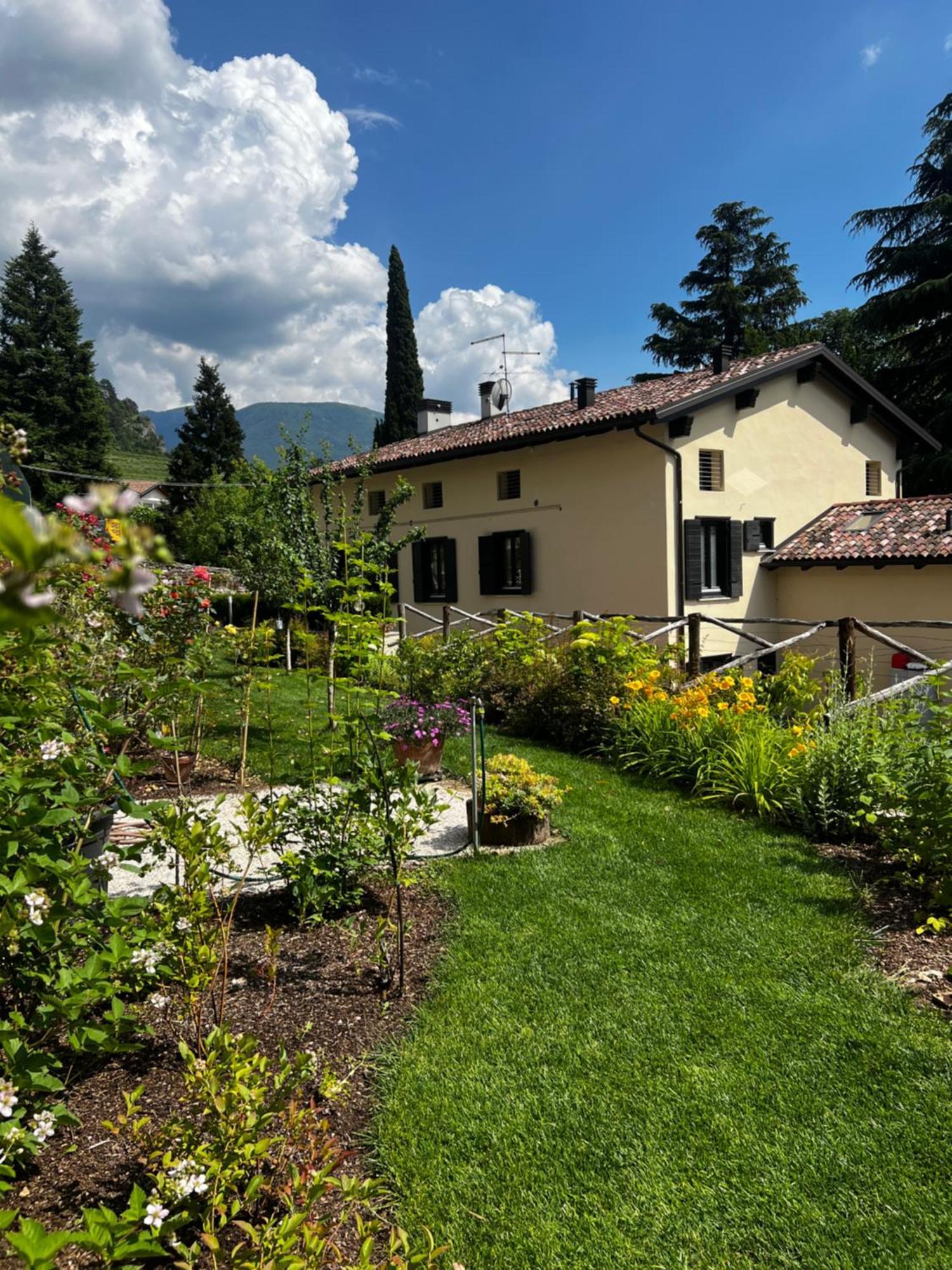 B&B Ca'Rina Rovereto  Exteriör bild